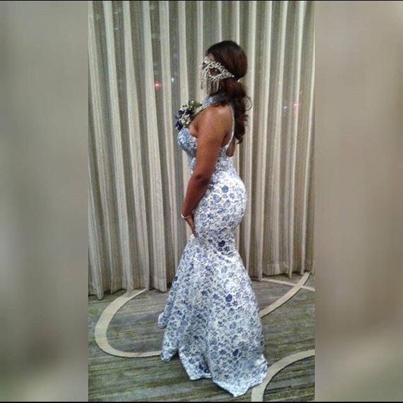 Prom dress